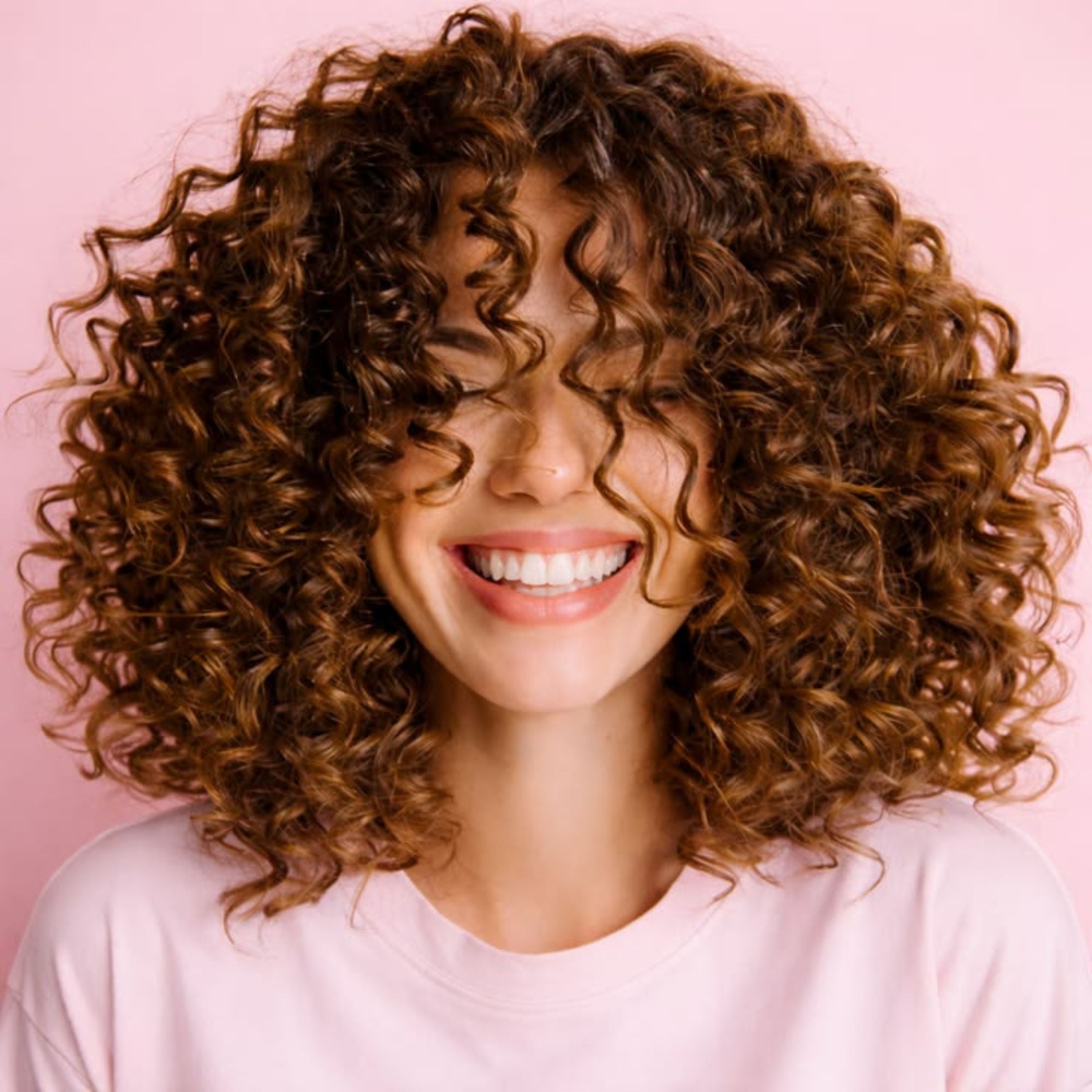 Can a Silk Pillowcase Reduce Hair Breakage?