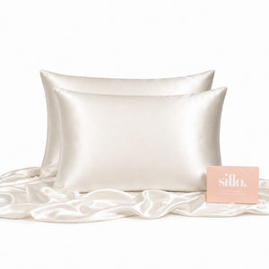 Sillo Ivory White Silk Pillowcase 2 Pack Anti-Acne, 22-Momme Grade 6A Organic Mulberry Silk Woven with Silver Ions, Reduces Hair Frizz and Breakage, Includes 2 Silk Pillowcases and Sillo Care Washbag