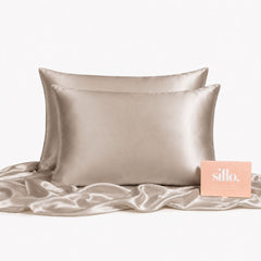 Sillo Light Champagne Silk Pillowcase 2 Pack Reduces Hair Frizz and Breakage, Includes 2 Silk Pillowcases and Sillo Care Washbag, Anti-Acne, 22-Momme Grade 6A Organic Mulberry Silk Woven with Silver Ions