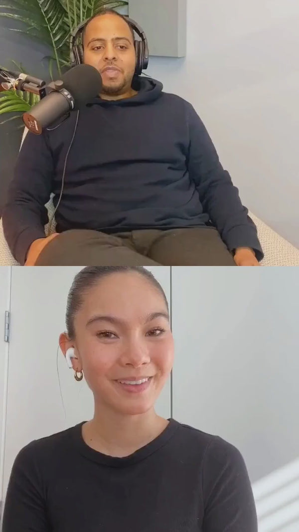 Dealing with hormonal acne and how Sillo silk pillowcases  has helped Amelia sensitive acne prone skin. 