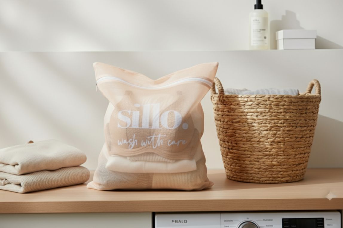 Sillo Care 2-Pack laundry mesh wash bags built to last with reinforced, tear-resistant mesh and double-stitched seams. Designed to handle frequent washes without fraying or splitting while protecting delicates, lingerie, and gym clothing wash after wash.